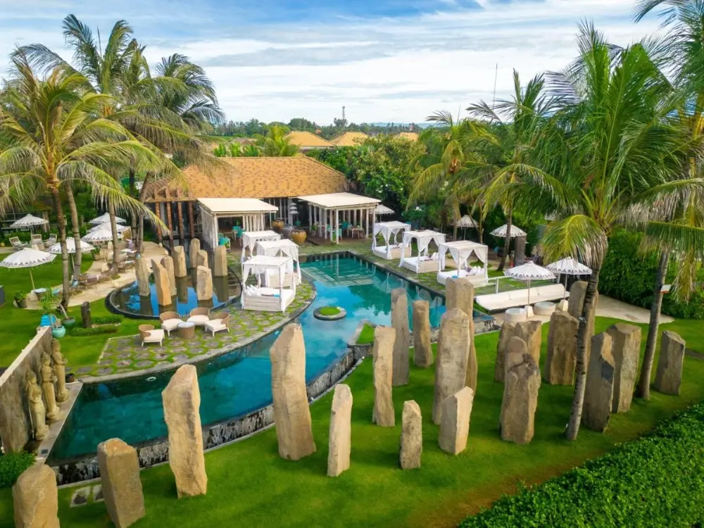 The Royal Purnama is a Bali resort all-inclusive, provides a peaceful oasis for guests seeking relaxation in beautiful Bali.