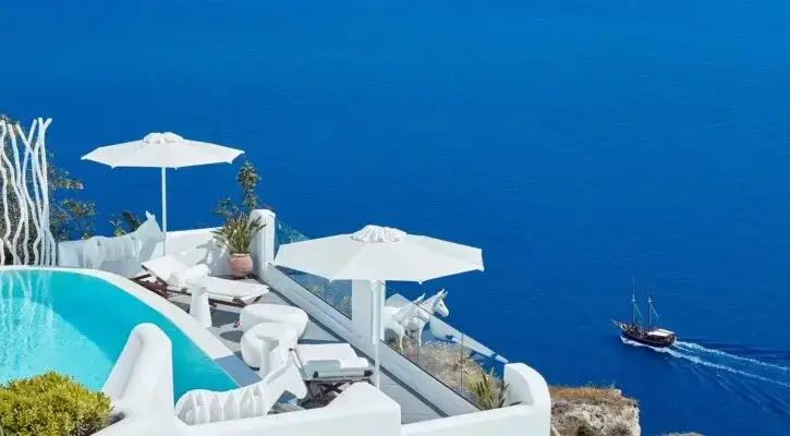 Luxury Resorts in Santorini Canaves Oia