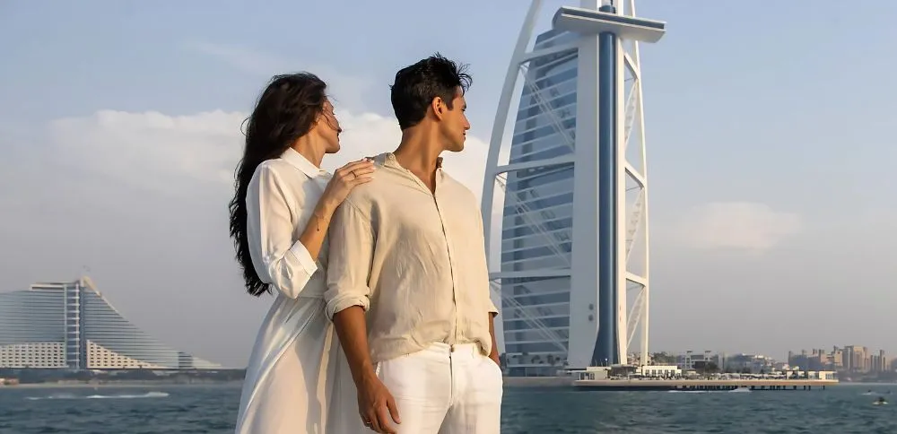 best hotels in dubai for couples Burj Al Arab WIWT